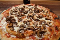 Gombás pizza rátét